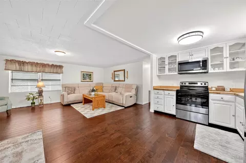 7 Cocos Plumosa Dr #A, Eustis, FL 32726 photo 7