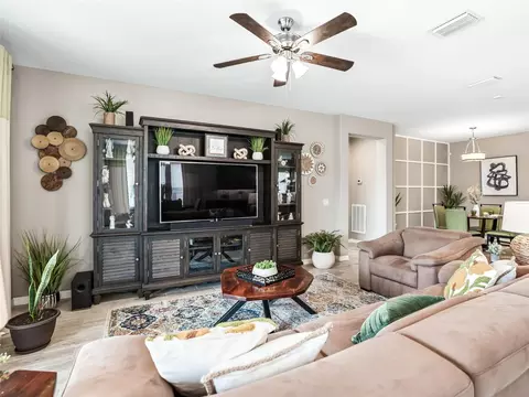 Living - 5662 NW 40th Loop, Ocala, FL 34482 photo 1 of 3
