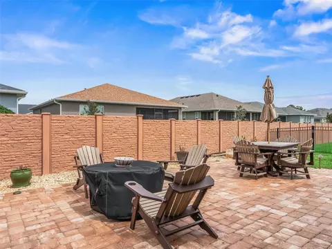 Exterior - 5662 NW 40th Loop, Ocala, FL 34482 photo 6 of 9