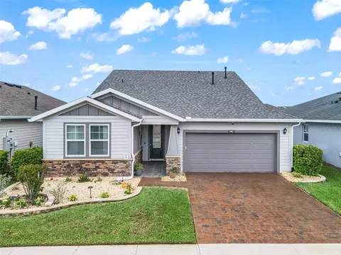 5662 NW 40th Loop, Ocala, FL 34482