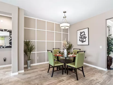 Dining - 5662 NW 40th Loop, Ocala, FL 34482 photo 1 of 4