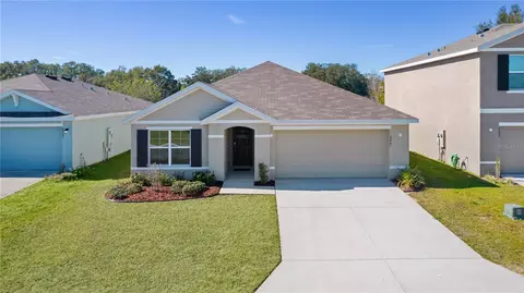 8661 Triumph Cir, Wildwood, FL 34785