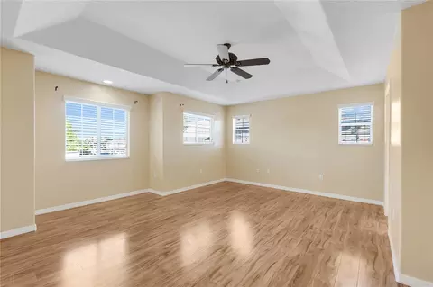 Living - 413 Split Oak Ct, Eustis, FL 32736 photo 6 of 6