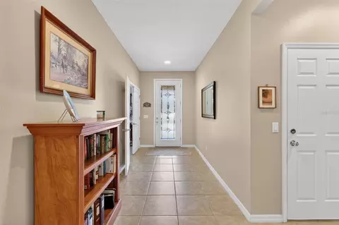 Entry Way - 30112 Kladruby Pt, Mount Dora, FL 32757 photo 2 of 4