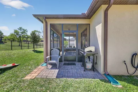 Exterior - 30112 Kladruby Pt, Mount Dora, FL 32757 photo 4 of 10