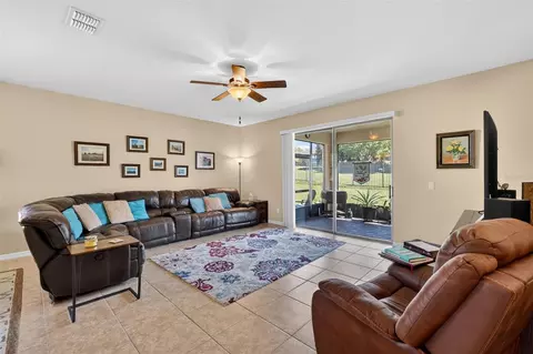 Living - 30112 Kladruby Pt, Mount Dora, FL 32757 photo 1 of 2