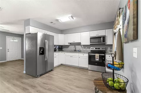 Kitchen - 1905 Virginia Ave, Eustis, FL 32726 photo 2 of 2