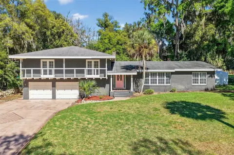 1039 Lake Gracie Dr, Eustis, FL 32726