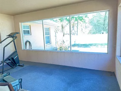 Exterior - 426 Spring Ln, Ocala, FL 34472 photo 3 of 8