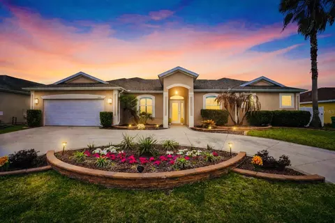 12371 NE 48th Cir, Oxford, FL 34484