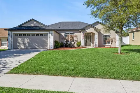 511 Lake Sumner Dr, Groveland, FL 34736