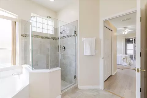 Bath - 2710 Autumn Ln, Eustis, FL 32726 photo 2 of 5