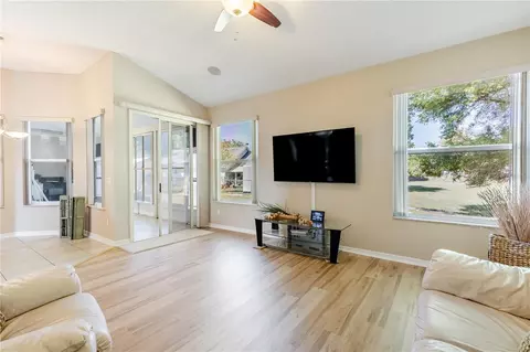Living - 2710 Autumn Ln, Eustis, FL 32726 photo 2 of 7