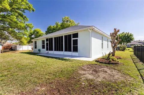 Exterior - 2710 Autumn Ln, Eustis, FL 32726 photo 7 of 9