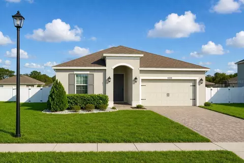 1058 Wanderer Dr, Deltona, FL 32738