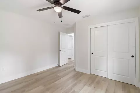 Bedroom - 1683 W Pearson St, Hernando, FL 34442 photo 4 of 4