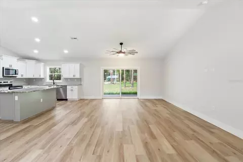 Living - 1683 W Pearson St, Hernando, FL 34442 photo 4 of 7