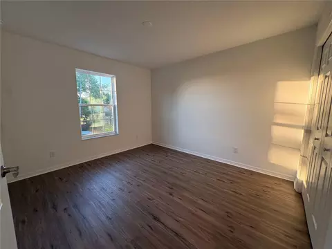 Bedroom - 2525 6th Avenue Dr E, Bradenton, FL 34208 photo 2 of 3