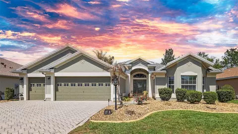 2207 Callaway Dr, The Villages, FL 32162
