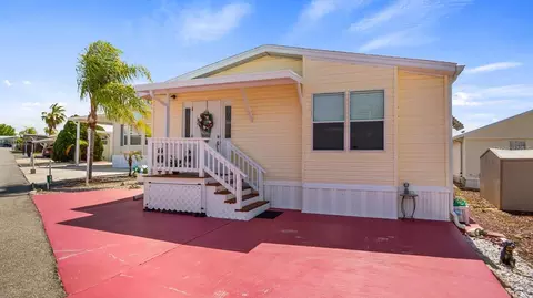 251 Patterson Rd #A27, Haines City, FL 33844