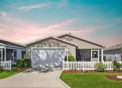 880 Allagash Ave, The Villages, FL 32162