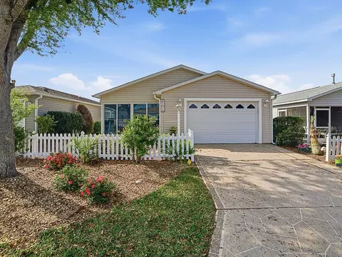 1018 Ridgeville Rd, The Villages, FL 32162