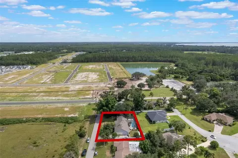 View/Area - 2002 Fairway Dr, Eustis, FL 32726 photo 6 of 8