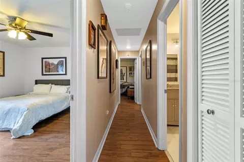 Entry Way - 2002 Fairway Dr, Eustis, FL 32726 photo 2 of 2