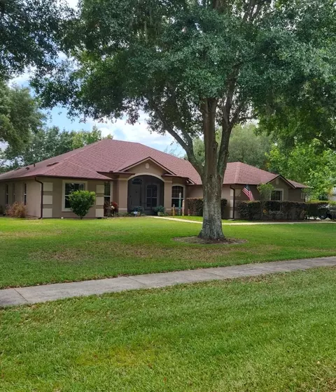 Undisclosed, Mount Dora, FL 32757