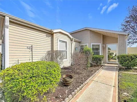 4844 Heron Run Cir, Leesburg, FL 34748