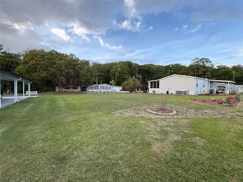 408 Sandalwood Ln, Wildwood, FL 34785