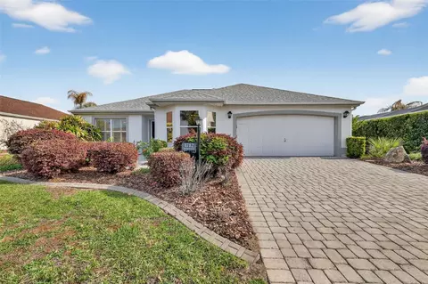 1712 Carrera Dr, The Villages, FL 32159