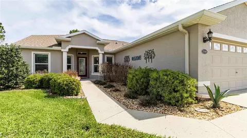 27118 Roanoke Dr, Leesburg, FL 34748