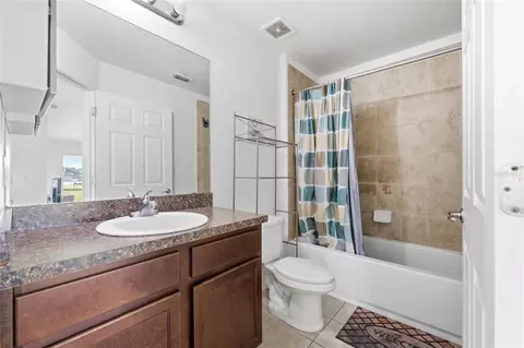 Bath - 3640 Grubbs St, Mount Dora, FL 32757 photo 2 of 2
