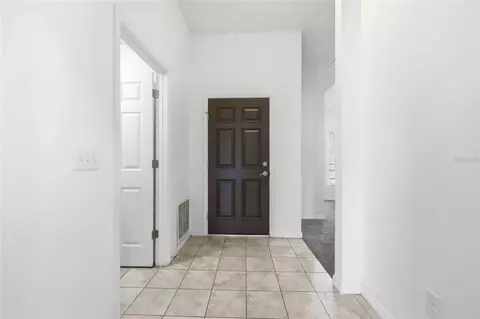 Entry Way - 3640 Grubbs St, Mount Dora, FL 32757 photo 2 of 3