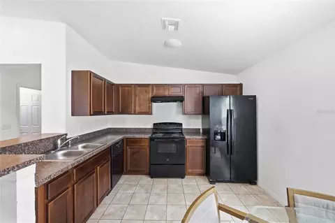 Kitchen - 3640 Grubbs St, Mount Dora, FL 32757 photo 1 of 1