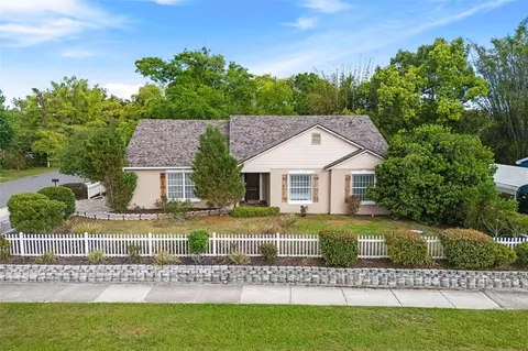 870 Carlson Dr, Orlando, FL 32804