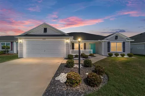 3335 Rohan Rd, Oxford, FL 34484