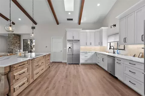 Kitchen - 60 Sand Lake Pl, Eustis, FL 32726 photo 5 of 6