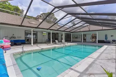Exterior - 60 Sand Lake Pl, Eustis, FL 32726 photo 6 of 10