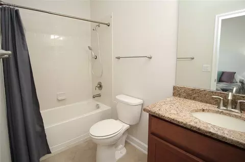 Bath - 3752 Quaint Ln, Clermont, FL 34711 photo 1 of 3