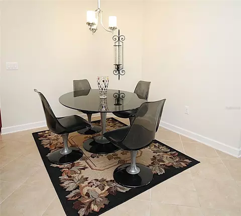 Dining - 3752 Quaint Ln, Clermont, FL 34711 photo 4 of 7