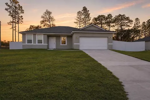 2701 W Tracy Ct, Dunnellon, FL 34433