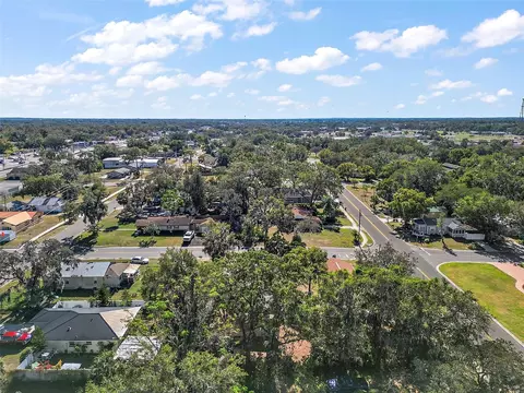 View/Area - 105 W Stevens Ave, Eustis, FL 32726 photo 4 of 5