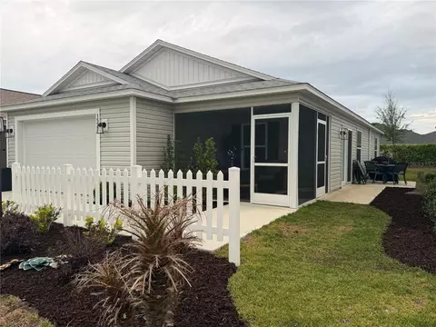 1557 Ferry Pl, The Villages, FL 34762