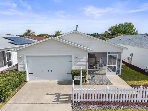 2343 Pine Ridge St, The Villages, FL 32162