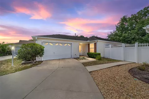 8860 SE 168th Sedgwick Pl, The Villages, FL 32162