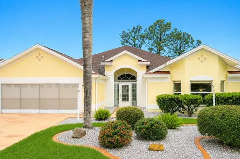 1738 Augustine Dr, The Villages, FL 32159