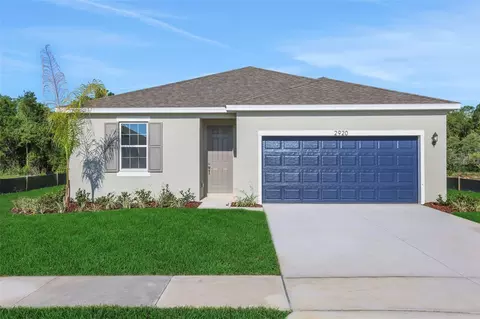 2920 Supermarine Rd, Tavares, FL 32778