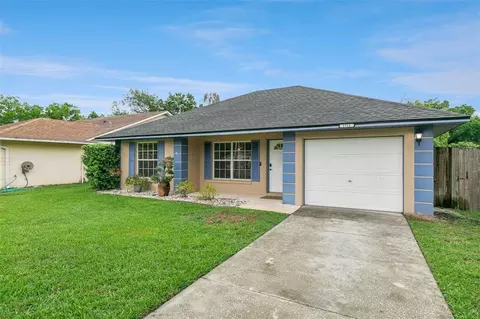 Exterior - 1711 Charleston Ln, Saint Cloud, FL 34769 photo 10 of 11